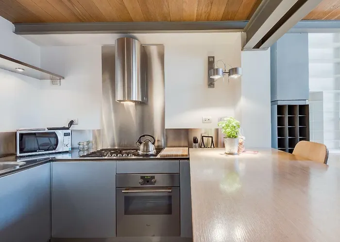 Loft In Trastevere Апартаменты Рим
