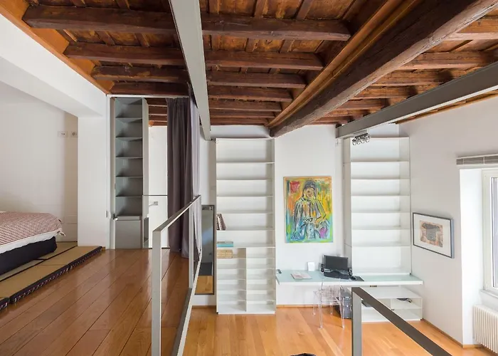 Loft In Trastevere Рим